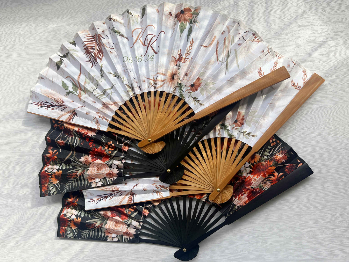 Personalized Custom Fabric Fans Wedding Party Favors Gifts Guests Bulk Lemon Floral Folding Hand Fans Orange Cloth Fans Concert Souvenirs