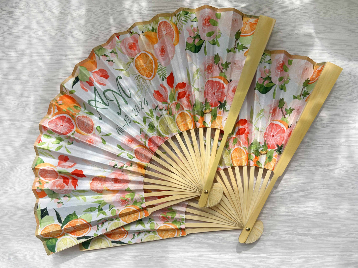 Personalized Custom Fabric Fans Wedding Party Favors Gifts Guests Bulk Lemon Floral Folding Hand Fans Orange Cloth Fans Concert Souvenirs