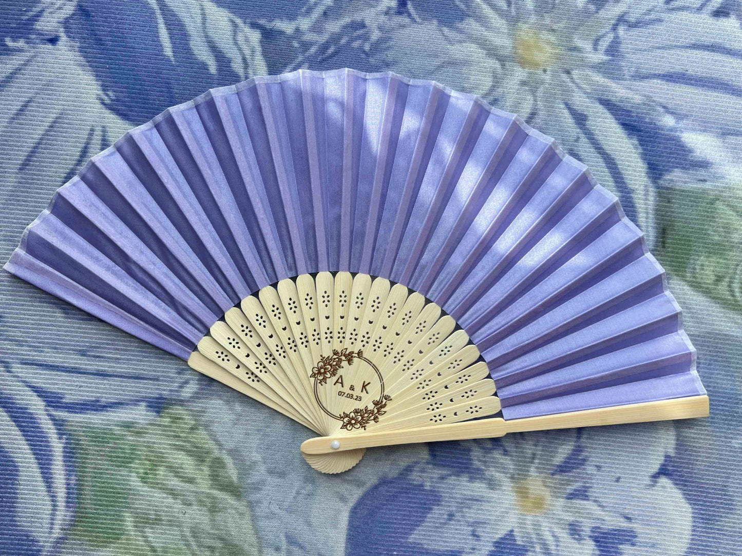 Personalized Custom Fabric Fans Gifts Engraved Folding Hand Fans Wedding Party Favors Gifts for Guests in Bulk