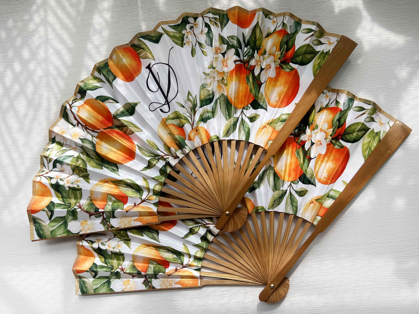 Personalized Custom Fabric Fans Rustic Wedding Dinner Party Favors Gifts for Guests Bulk Lemon Floral Folding Hand Fans Cloth Fan Home Decor
