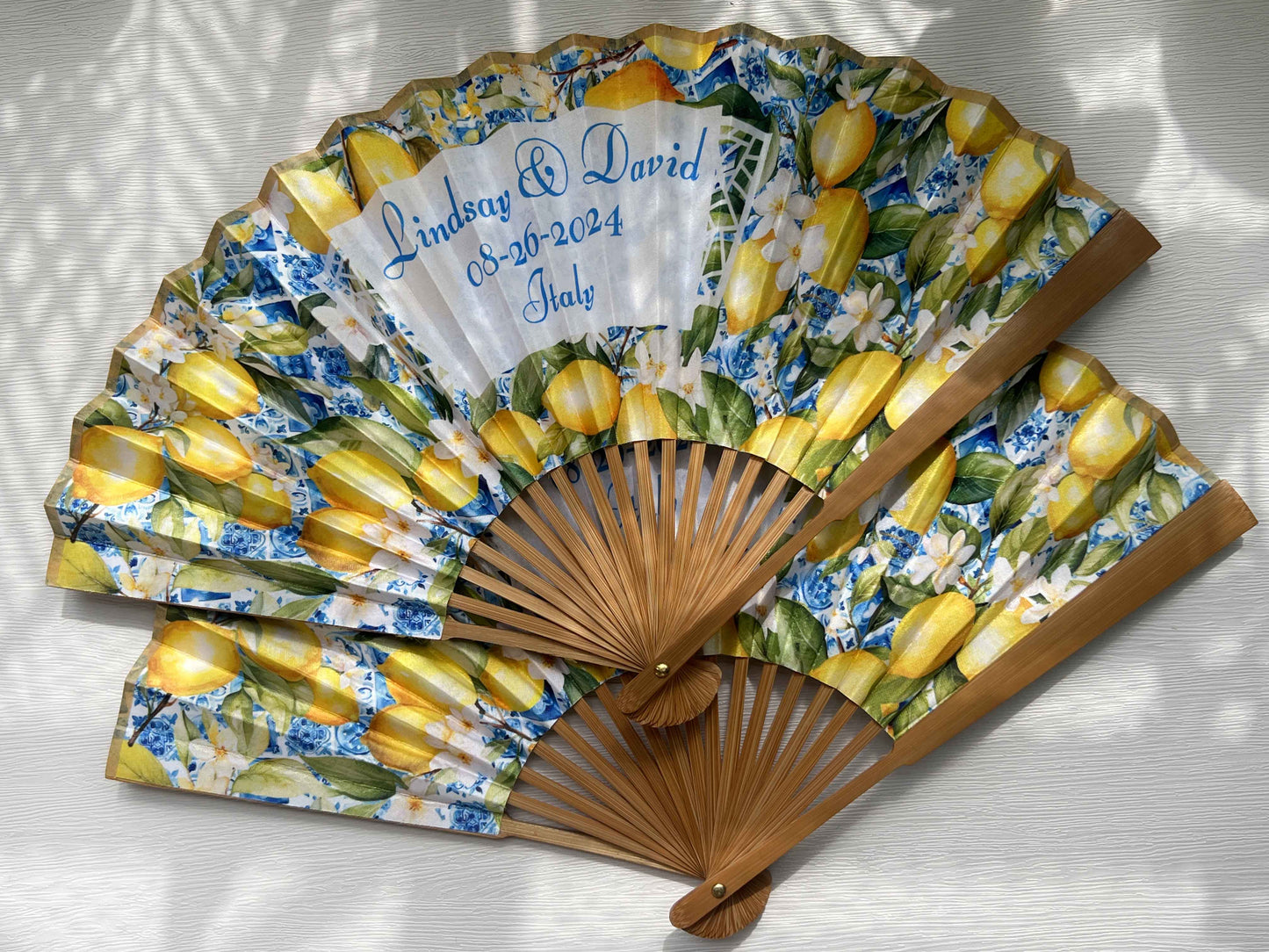 Personalized Custom Fabric Fans Rustic Wedding Party Favors Gifts Guests Bulk Quince Cloth Folding Hand Fan Concert Souvenirs Birthday Gifts